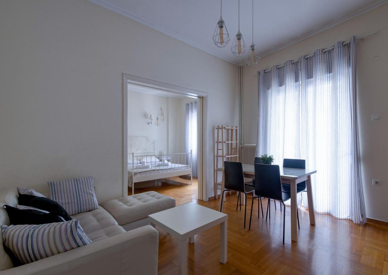 Beautiful 2Bd Apartment Near Historic Center Of Афіни Екстер'єр фото
